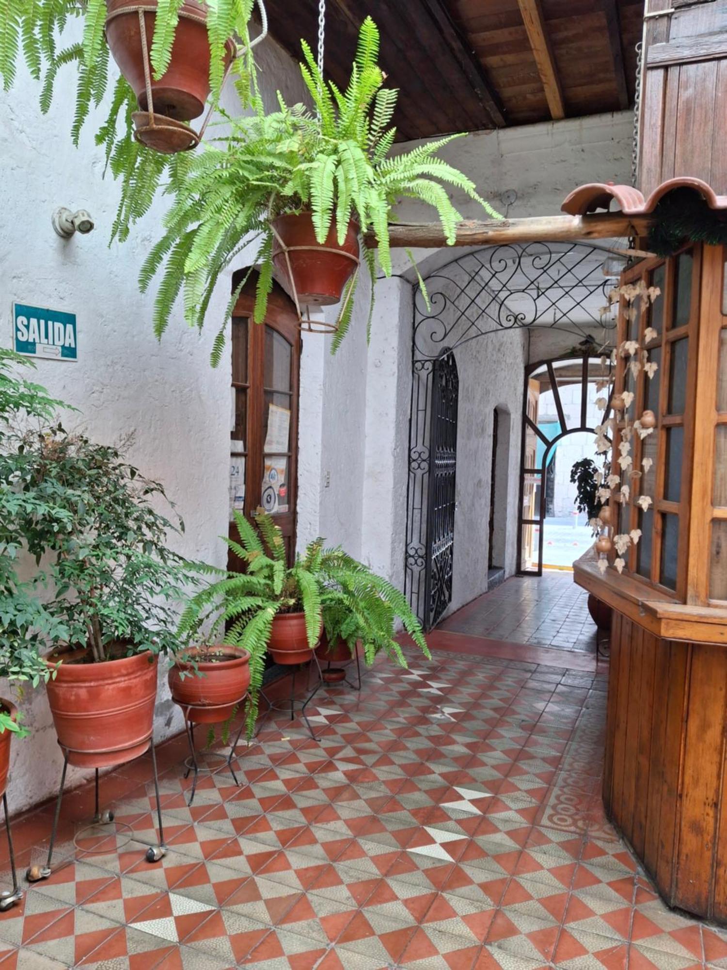 Hostal Lluvia De Oro Arequipa Exterior foto